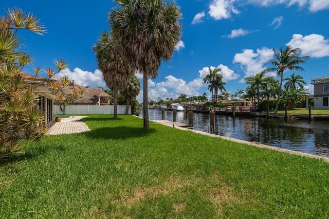 2200 SE 8th Street, Pompano Beach, FL 33062