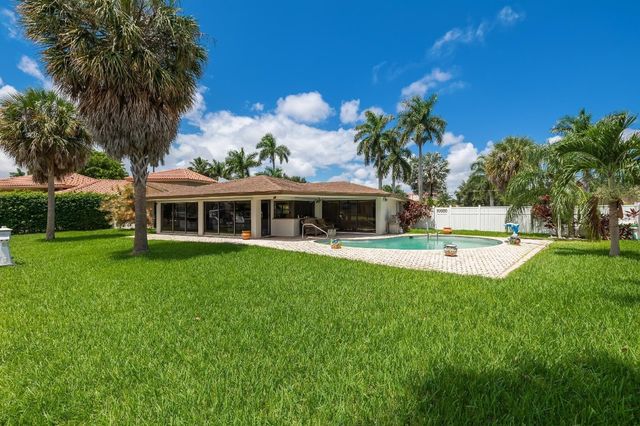 2200 SE 8th Street, Pompano Beach, FL 33062