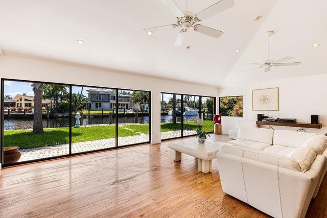 2200 SE 8th Street, Pompano Beach, FL 33062