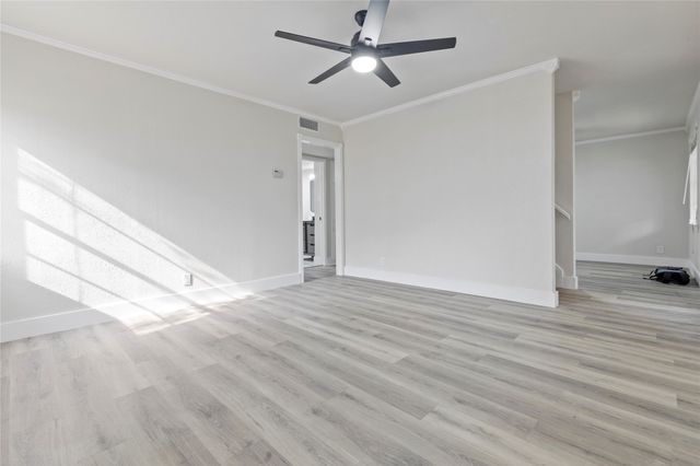 706 Commerce Street, Euless, TX 76040