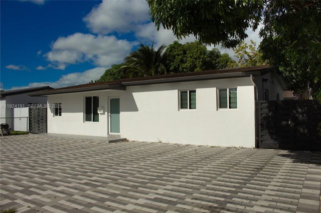 1211 W 34th St Front, Hialeah, FL 33012