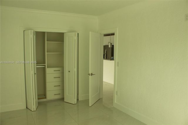 1211 W 34th St Front, Hialeah, FL 33012