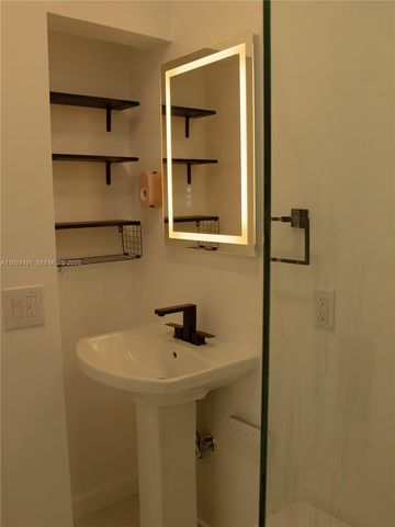 1211 W 34th St Front, Hialeah, FL 33012