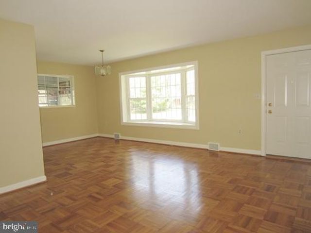 34 HOMEWOOD RD, Wilmington, DE 19803