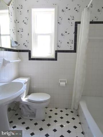 34 HOMEWOOD RD, Wilmington, DE 19803