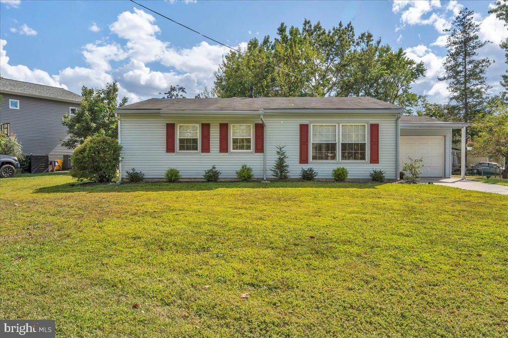 81 HADDON AVE, Gibbsboro, NJ 08026