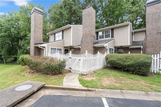573 Picketts Bend Court, Marietta, GA 30008