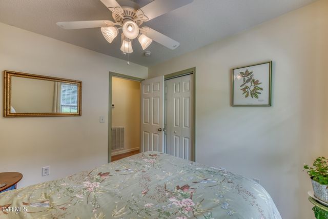 452 Emma Grace Drive, Jonesborough, TN 37659