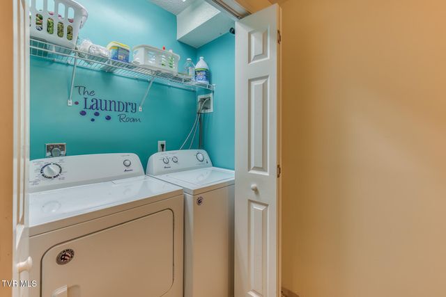 452 Emma Grace Drive, Jonesborough, TN 37659