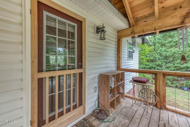 452 Emma Grace Drive, Jonesborough, TN 37659