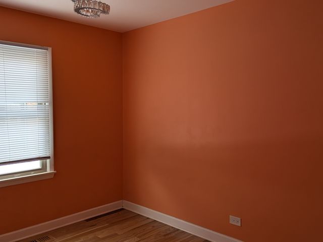 94 JF Kennedy Boulevard, Elk Grove Village, IL 60007