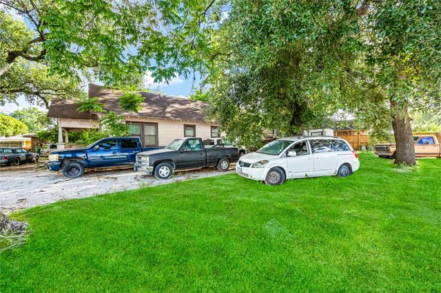 9016 Fulton Street, Houston, TX 77022