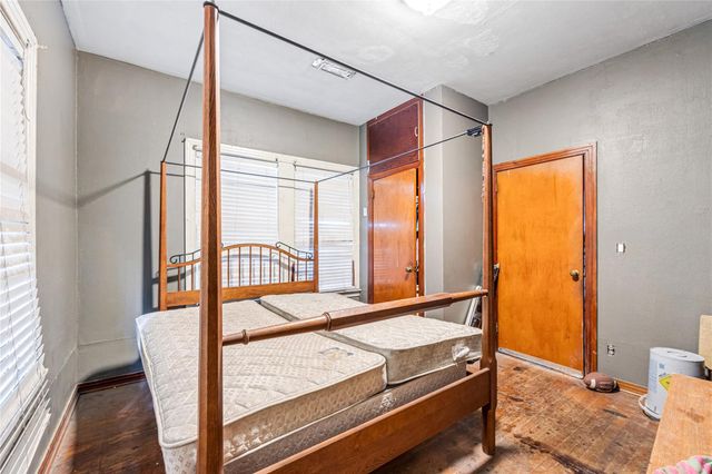 9016 Fulton Street, Houston, TX 77022
