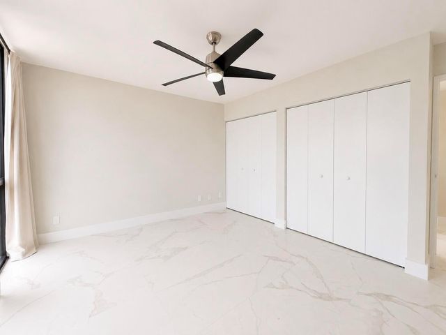 16919 N Bay Road 911, Sunny Isles Beach, FL 33160