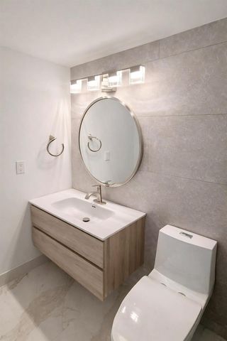 16919 N Bay Road 911, Sunny Isles Beach, FL 33160