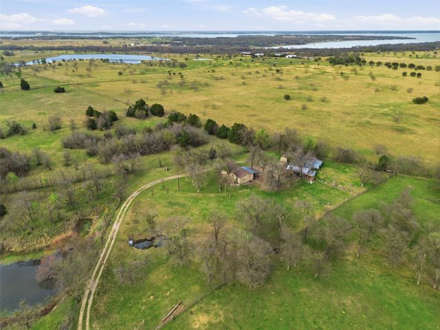 540 SE County Road 3105, Corsicana, TX 75109