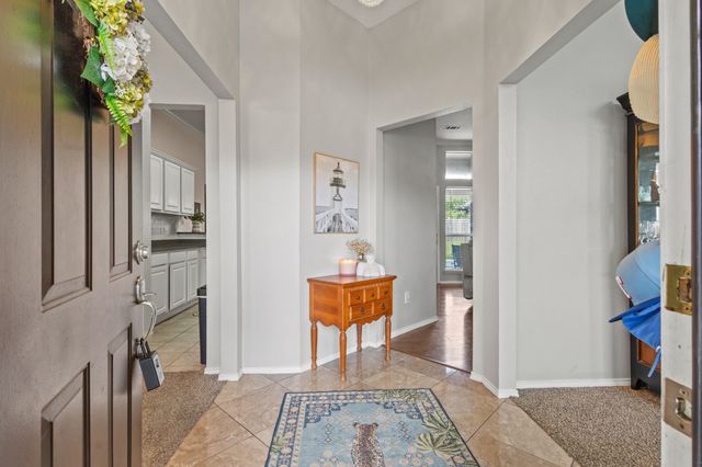 6711 Landover Hills Lane, Arlington, TX 76017