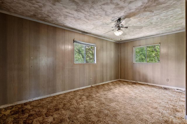 16211 Lakewood Drive, Sale Creek, TN 37373