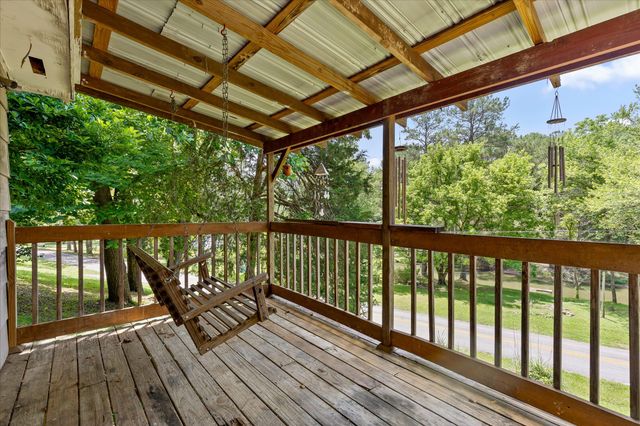16211 Lakewood Drive, Sale Creek, TN 37373