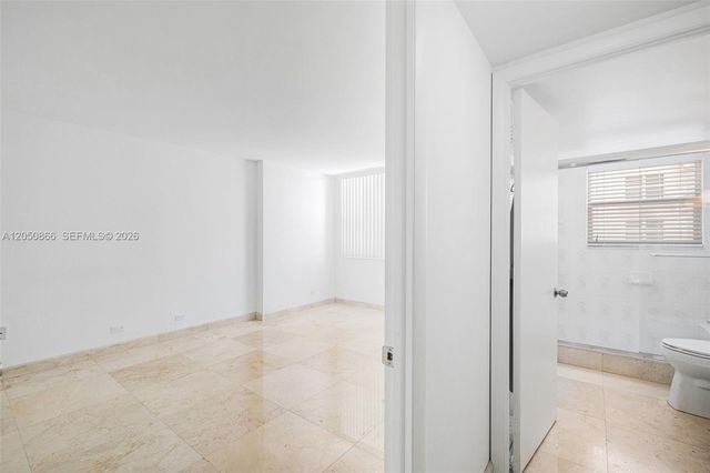 6039 Collins Avenue 517, Miami Beach, FL 33140
