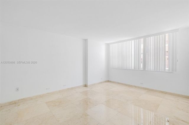 6039 Collins Avenue 517, Miami Beach, FL 33140