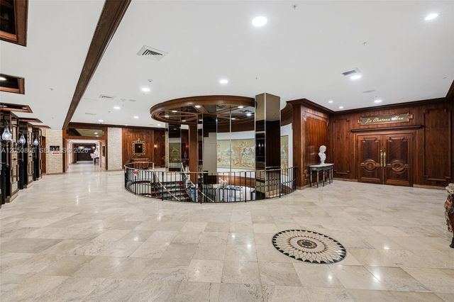 6039 Collins Avenue 517, Miami Beach, FL 33140