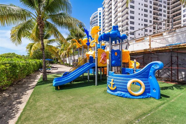 6039 Collins Avenue 517, Miami Beach, FL 33140