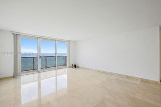 6039 Collins Avenue 517, Miami Beach, FL 33140