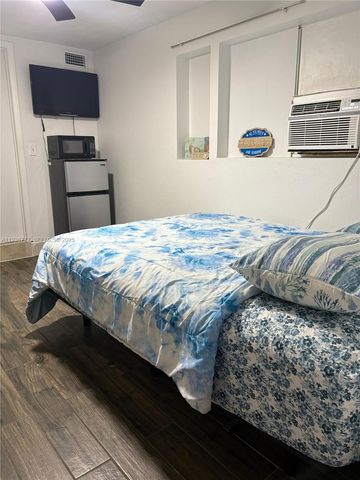 2315 Cleveland St 0, Hollywood, FL 33020