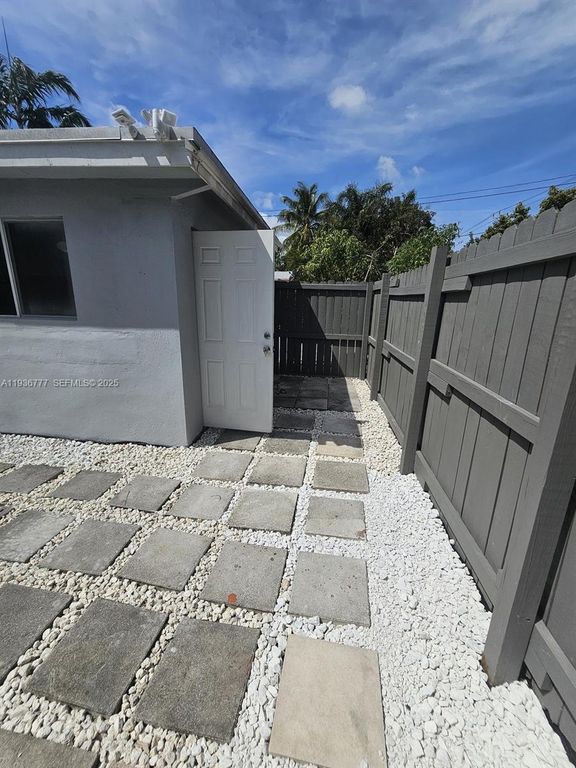 2315 Cleveland St 0, Hollywood, FL 33020