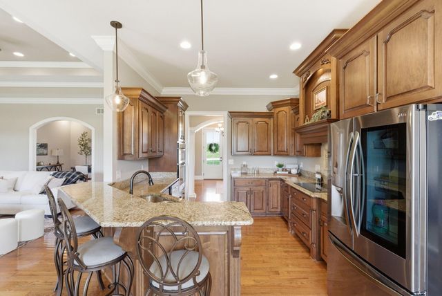 112 Little Paige Drive, Frankfort, KY 40601