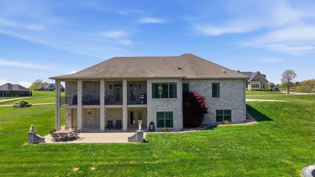 112 Little Paige Drive, Frankfort, KY 40601