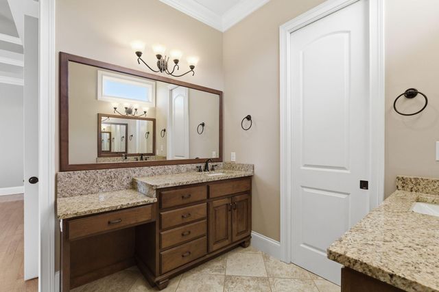112 Little Paige Drive, Frankfort, KY 40601