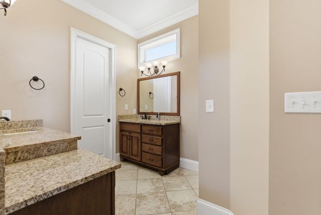 112 Little Paige Drive, Frankfort, KY 40601