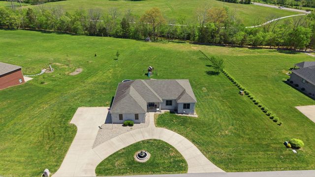 112 Little Paige Drive, Frankfort, KY 40601