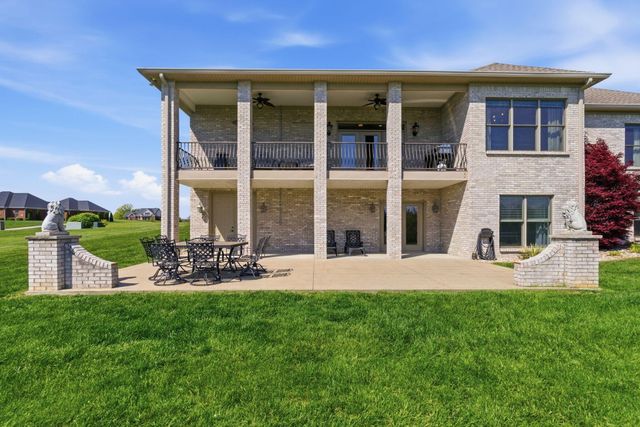 112 Little Paige Drive, Frankfort, KY 40601