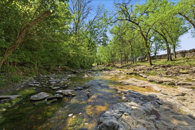 112 Little Paige Drive, Frankfort, KY 40601