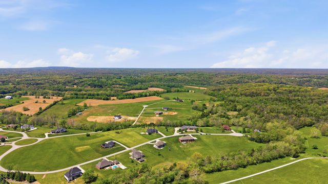 112 Little Paige Drive, Frankfort, KY 40601