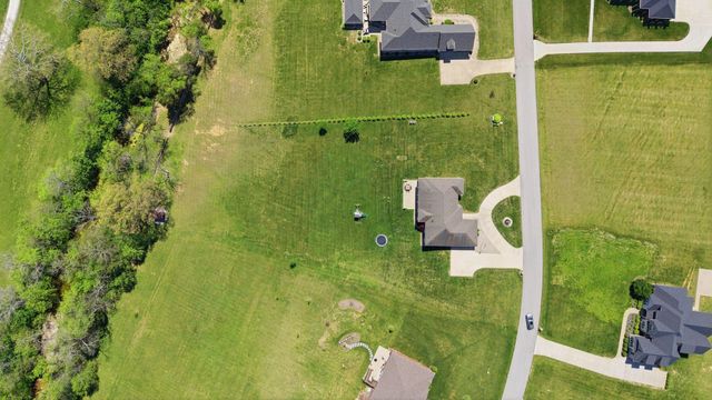 112 Little Paige Drive, Frankfort, KY 40601
