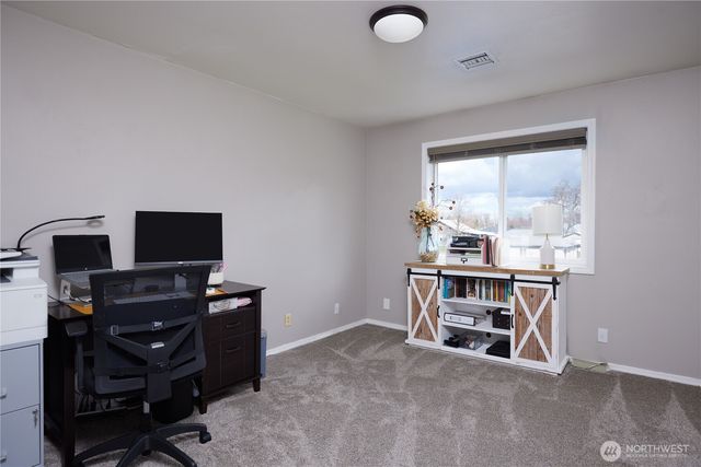 2009 Wallace Street, Walla Walla, WA 99362