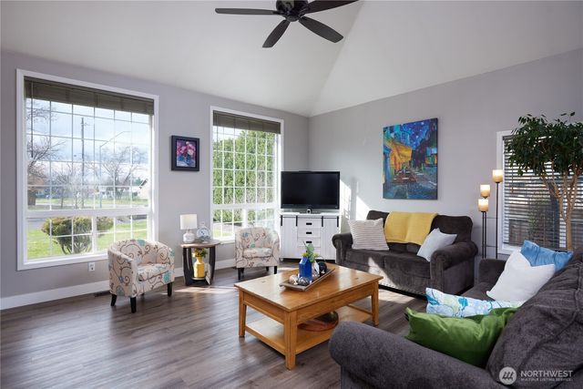 2009 Wallace Street, Walla Walla, WA 99362