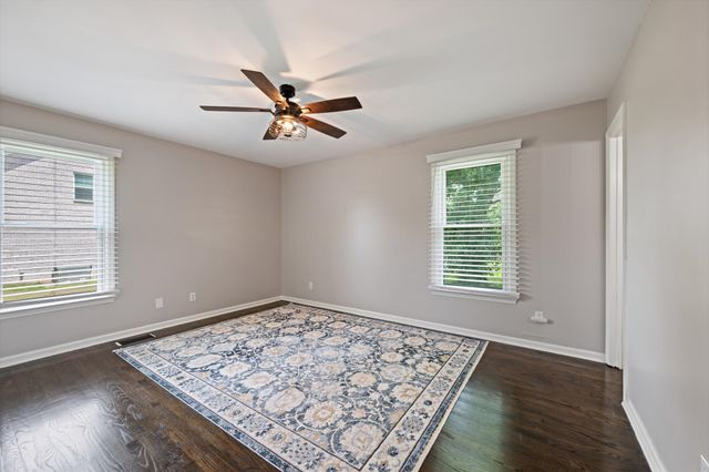 704 Redwood Cir, Columbia, TN 38401