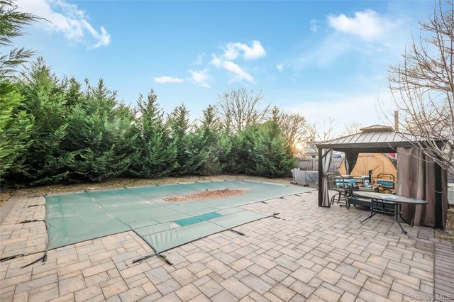 2758 Mayfield Place, North Bellmore, NY 11710