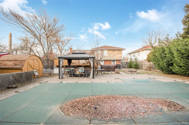 2758 Mayfield Place, North Bellmore, NY 11710