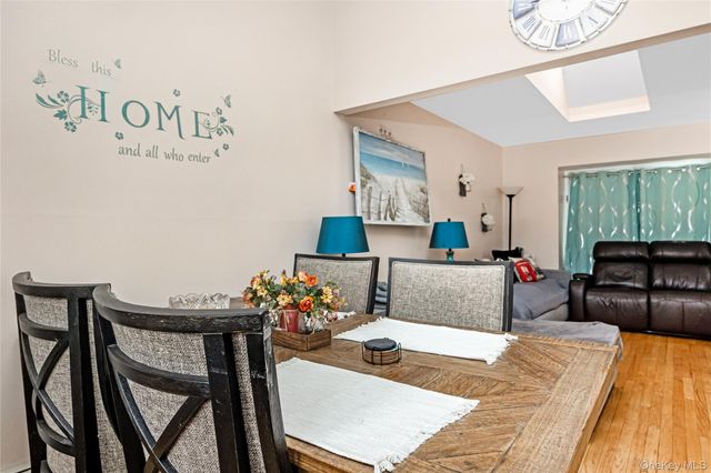 2758 Mayfield Place, North Bellmore, NY 11710