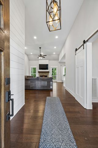 1151 Harmon Springs Rd, Dickson, TN 37055