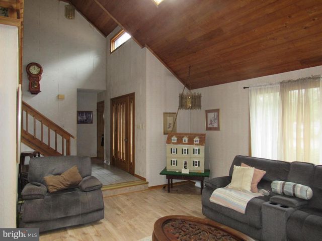 15 CEDAR GROVE RD, Mullica Hill, NJ 08062