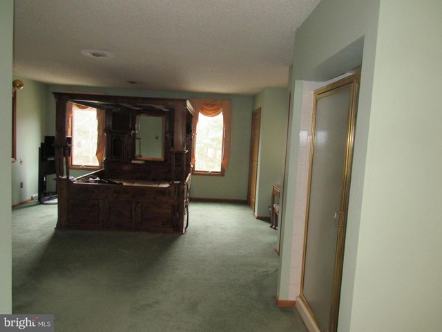 15 CEDAR GROVE RD, Mullica Hill, NJ 08062