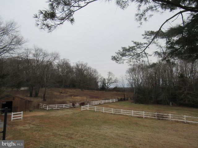 15 CEDAR GROVE RD, Mullica Hill, NJ 08062