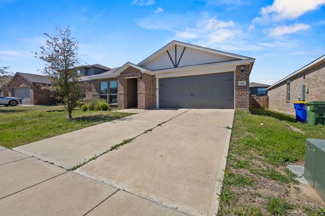 627 Aqueduct Drive, Seagoville, TX 75159